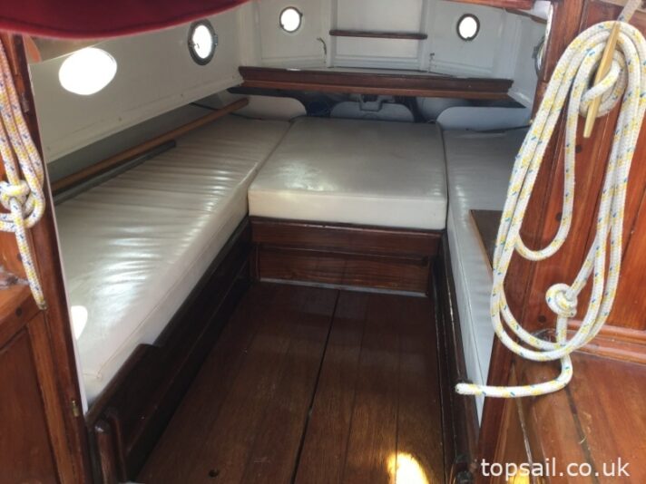 Counter Stern River Cruiser Class Yacht