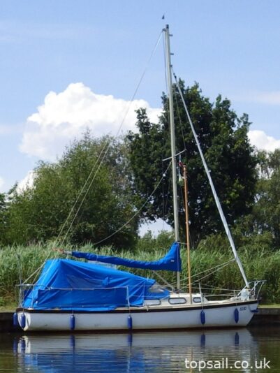 1971 Achilles 24