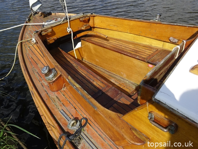 1957 Easticks Stock 21 Sailing Cruiser