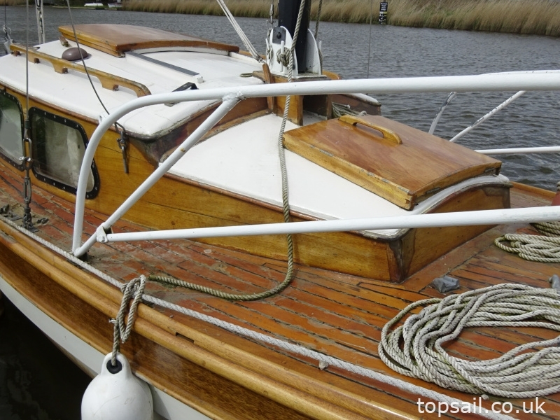 1957 Easticks Stock 21 Sailing Cruiser