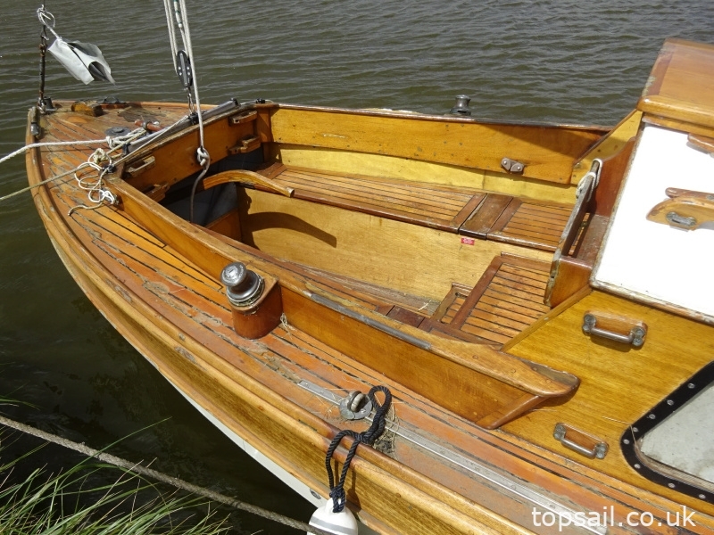1957 Easticks Stock 21 Sailing Cruiser