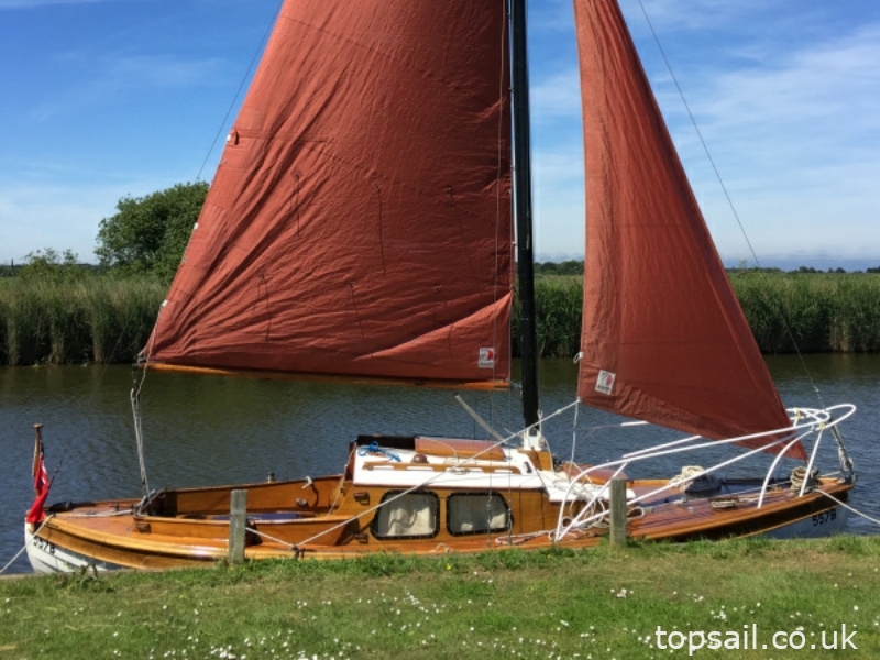1957 Easticks Stock 21 Sailing Cruiser