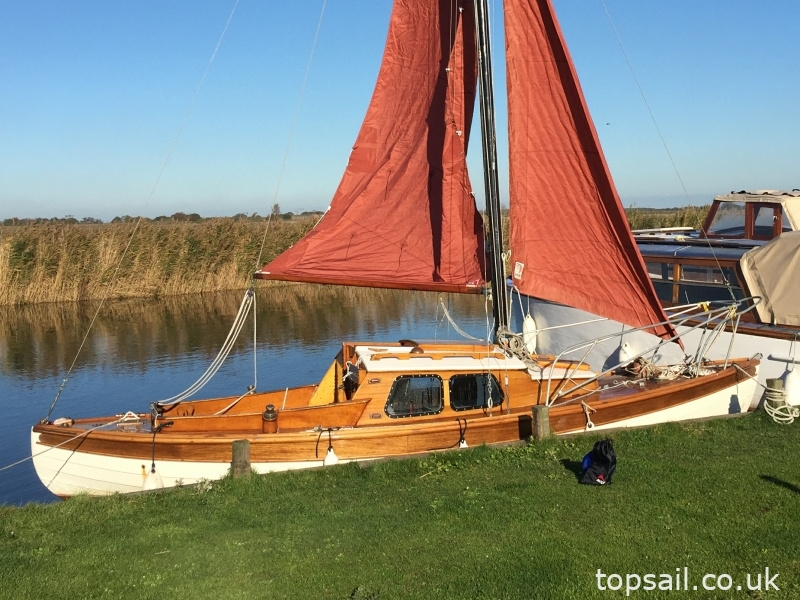 1957 Easticks Stock 21 Sailing Cruiser