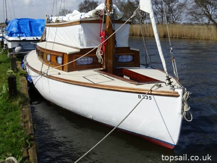 1949 Japonica Class Broads Yacht