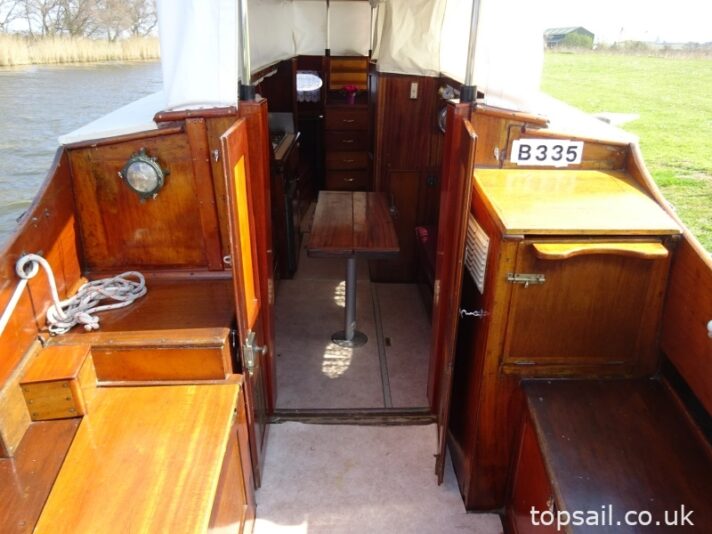 1949 Japonica Class Broads Yacht