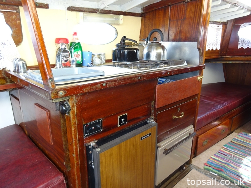 1949 Japonica Class Broads Yacht