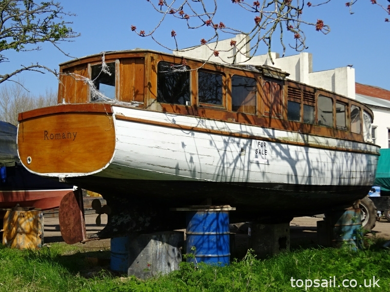 1927 Gentleman’s Cabin/Saloon Launch