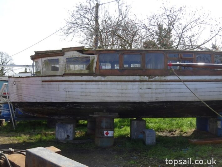 1927 Gentleman’s Cabin/Saloon Launch