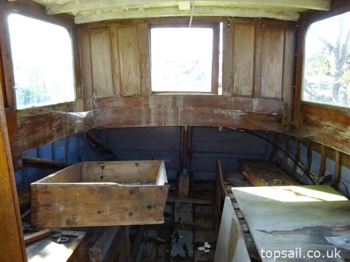 1927 Gentleman’s Cabin/Saloon Launch