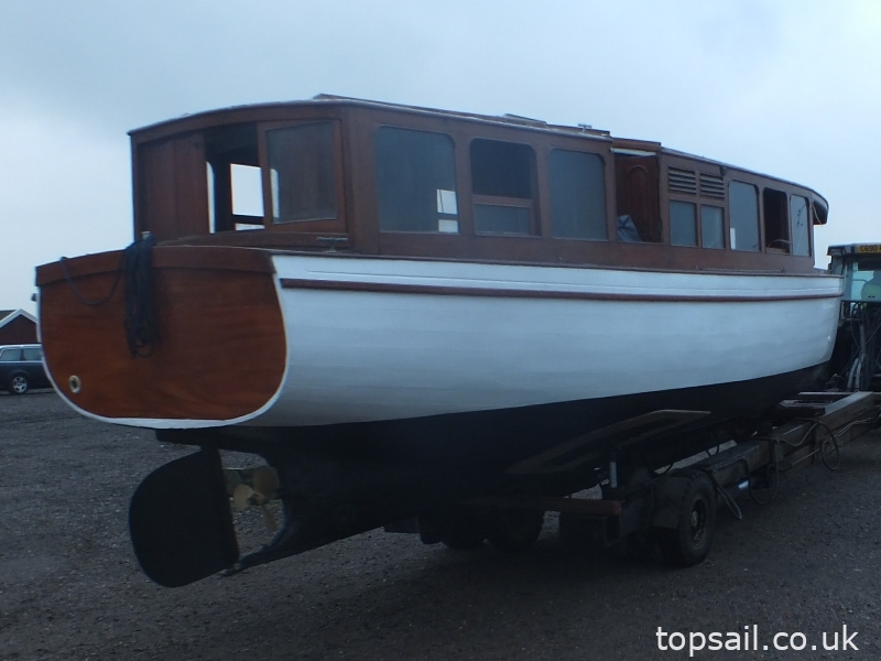 1927 Gentleman’s Cabin/Saloon Launch