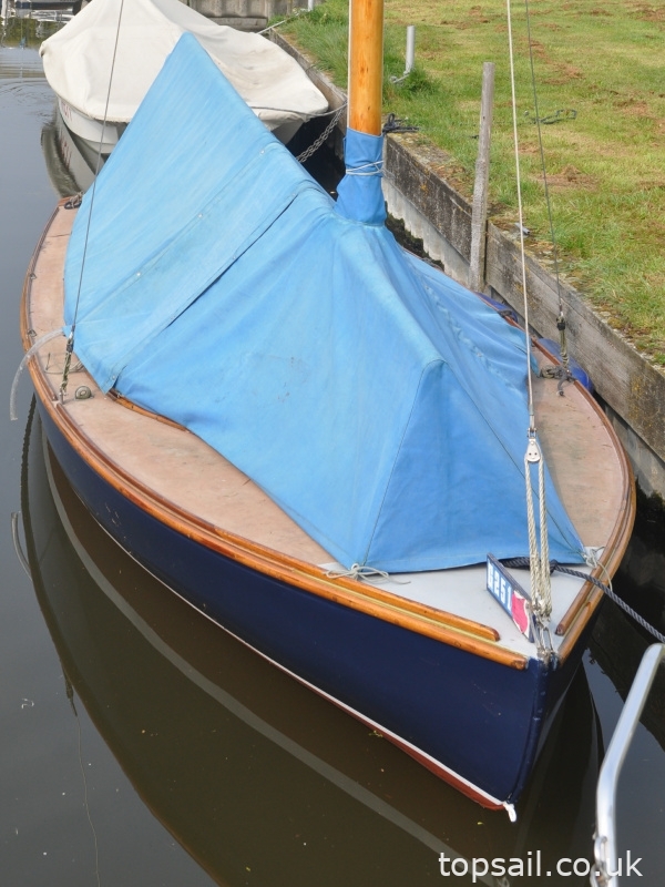 1952 Lug Sail Half Decker (Trailer Available)