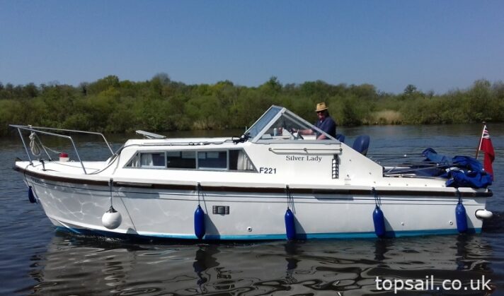 Classic 27 Aft Cockpit Motor Cruiser