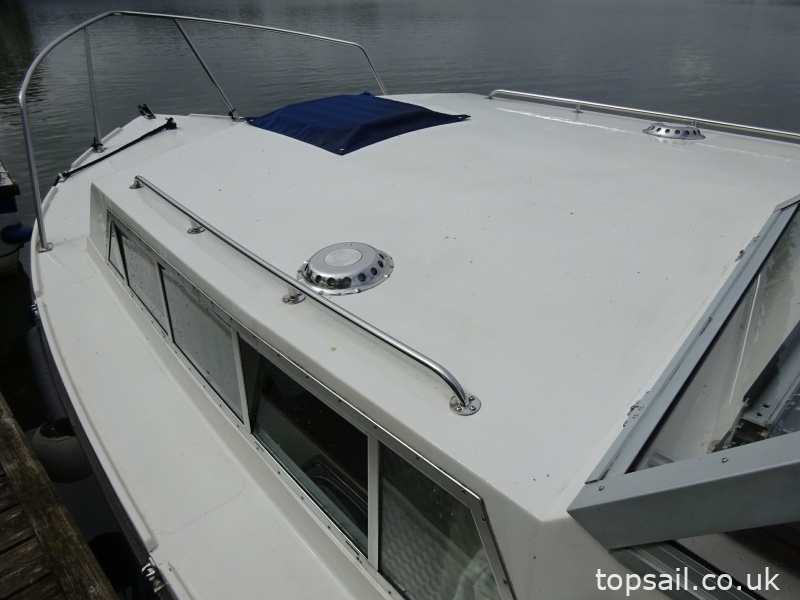 Classic 27 Aft Cockpit Motor Cruiser