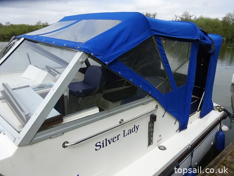 Classic 27 Aft Cockpit Motor Cruiser