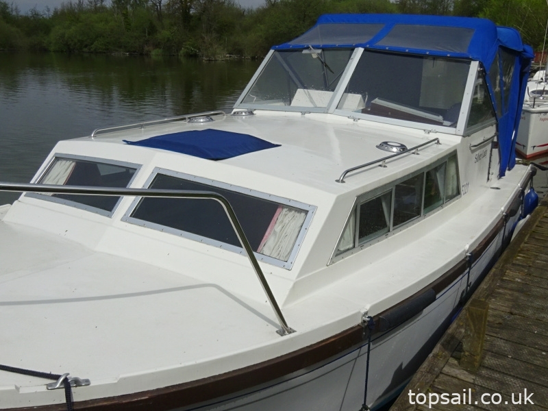 Classic 27 Aft Cockpit Motor Cruiser