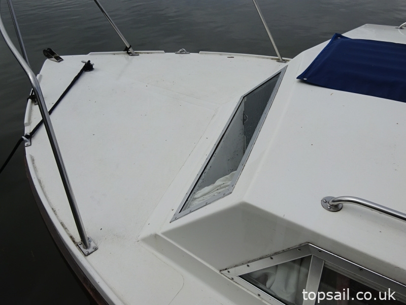 Classic 27 Aft Cockpit Motor Cruiser