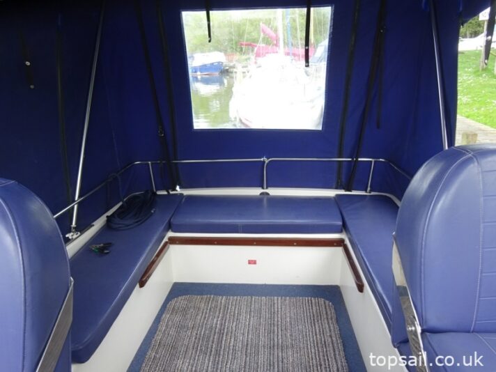 Classic 27 Aft Cockpit Motor Cruiser