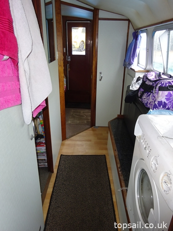 1977 Broom Cruisemaster 44