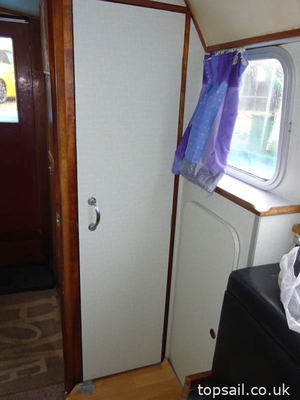 1977 Broom Cruisemaster 44