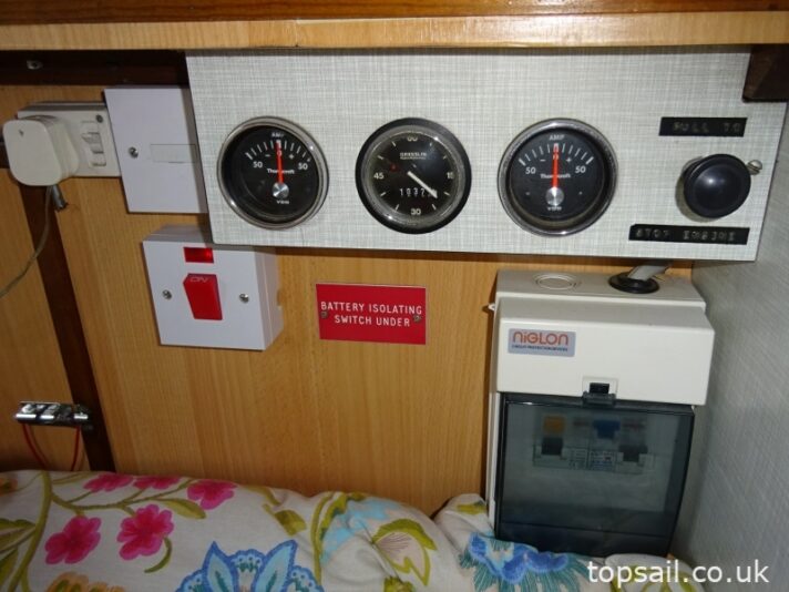 1977 Broom Cruisemaster 44