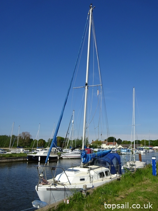 1972 Seamaster Sailer 23