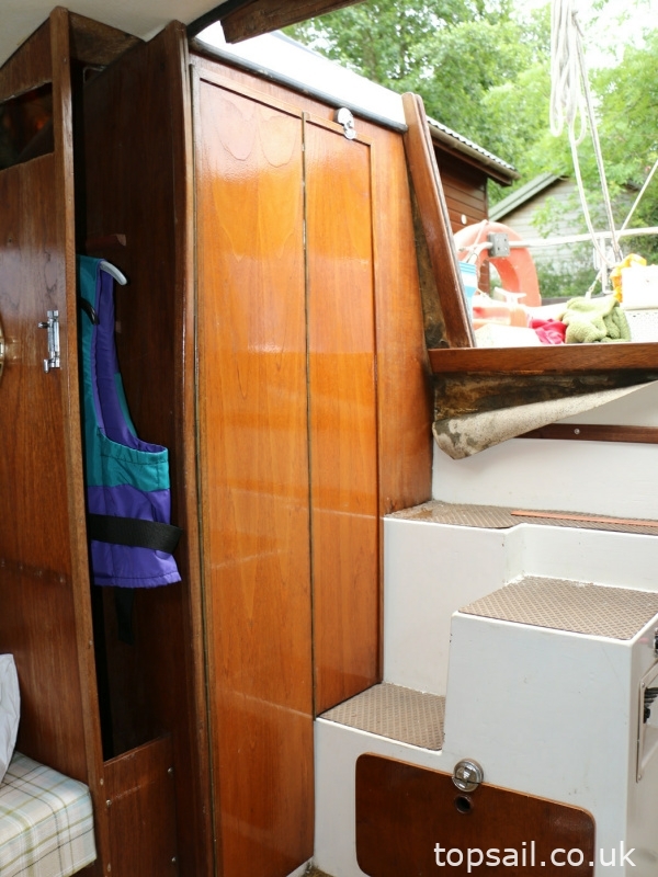 1983 Newbridge Venturer 22
