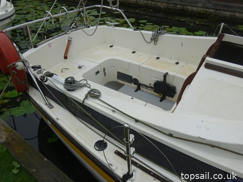 1983 Newbridge Venturer 22