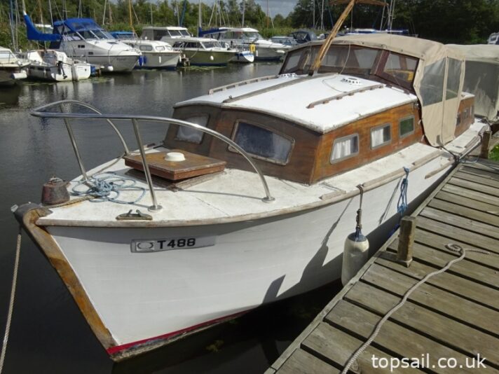 1963 Pegg 24 Centre Cockpit Broads Cruiser Project