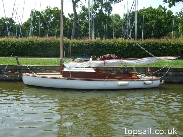 1954 Martham Boats Half Decker