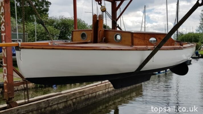 1954 Martham Boats Half Decker