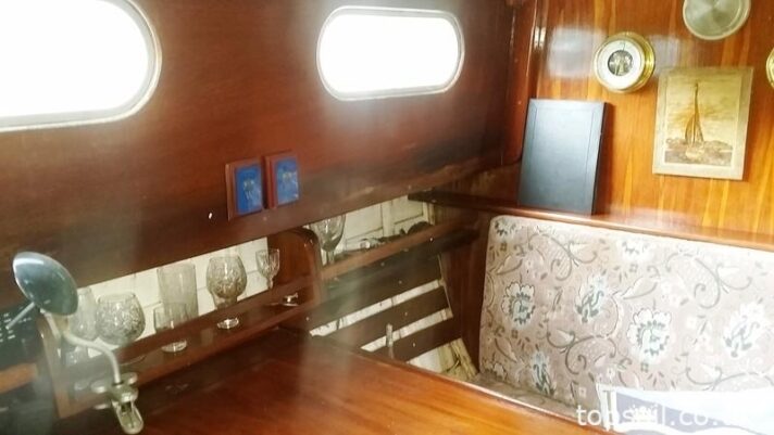 1978 Finesse 24