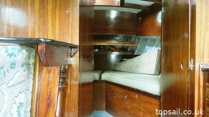 1978 Finesse 24