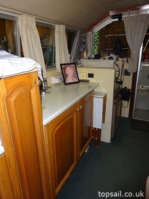 1985 Bounty 28