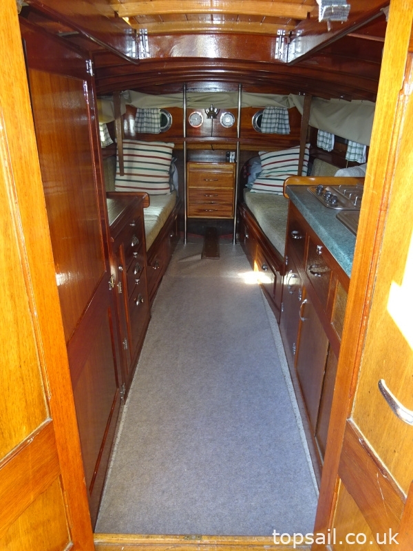 1988 Farrington 25 RCC (Trailer Available)