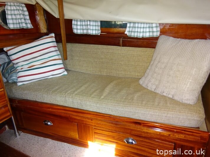 1988 Farrington 25 RCC (Trailer Available)