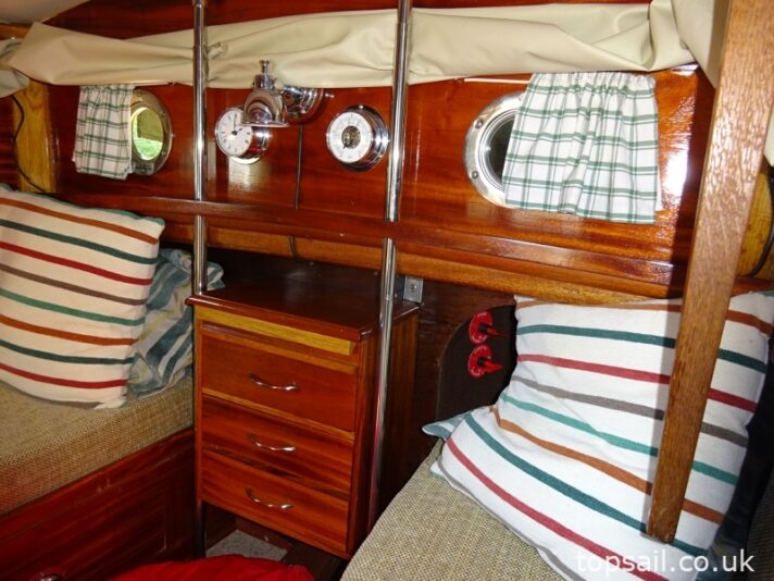 1988 Farrington 25 RCC (Trailer Available)