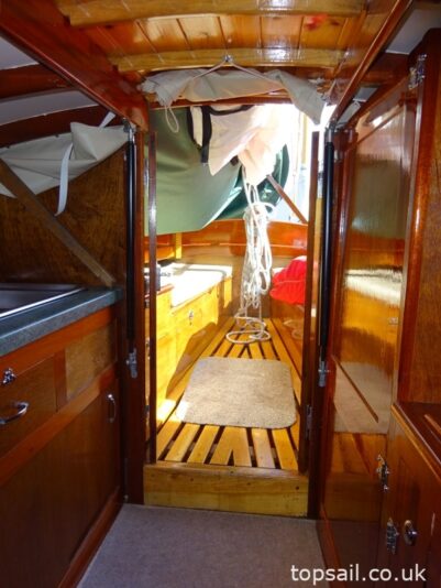 1988 Farrington 25 RCC (Trailer Available)