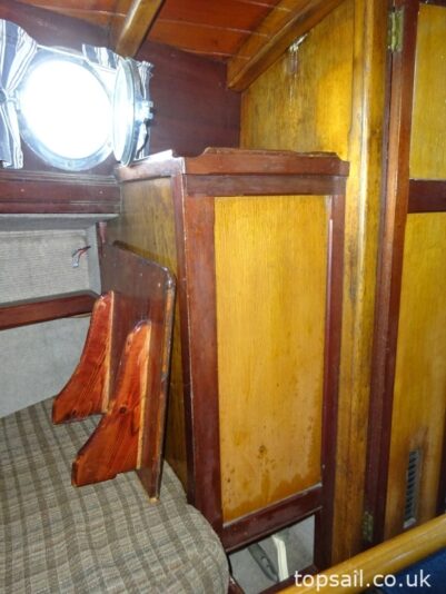 1985 Elanco 28 / Landamore 28 Broads Yacht (GRP Hull)
