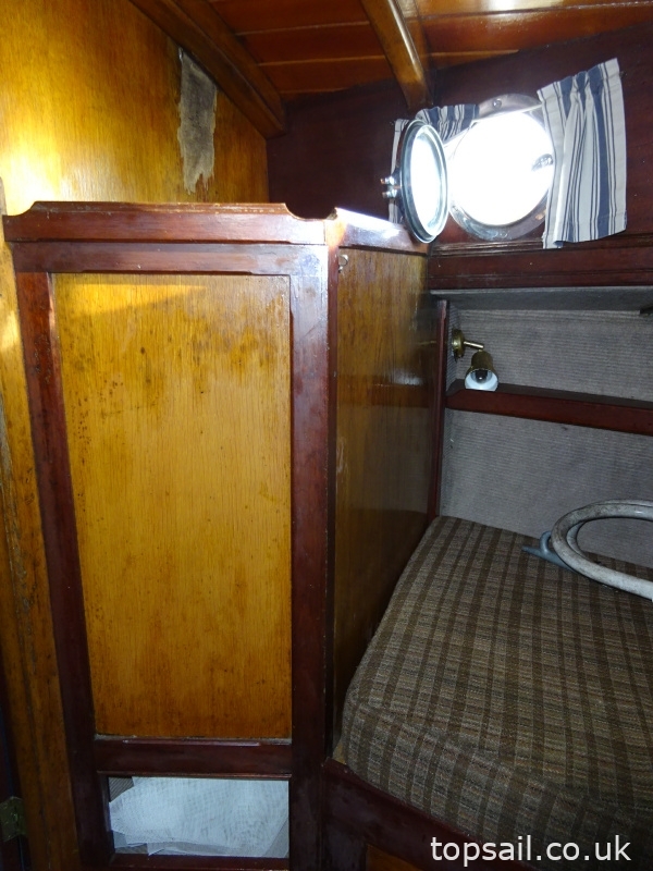 1985 Elanco 28 / Landamore 28 Broads Yacht (GRP Hull)
