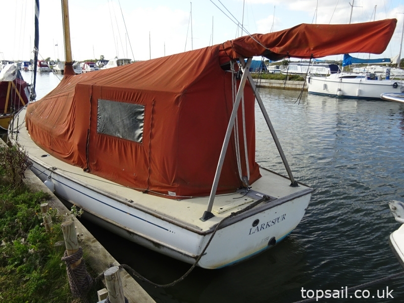 1985 Elanco 28 / Landamore 28 Broads Yacht (GRP Hull)