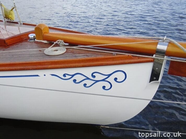 2010 Broads River Cruiser Class Yacht "White Swan"