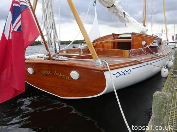 2010 Broads River Cruiser Class Yacht "White Swan"