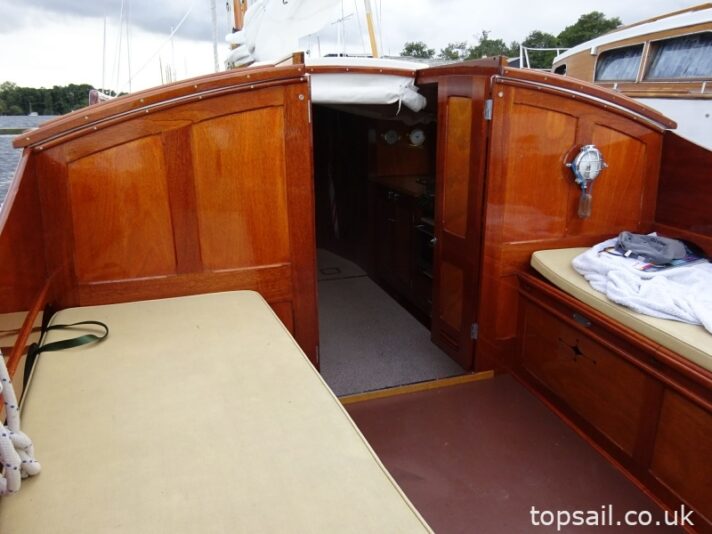2010 Broads River Cruiser Class Yacht "White Swan"