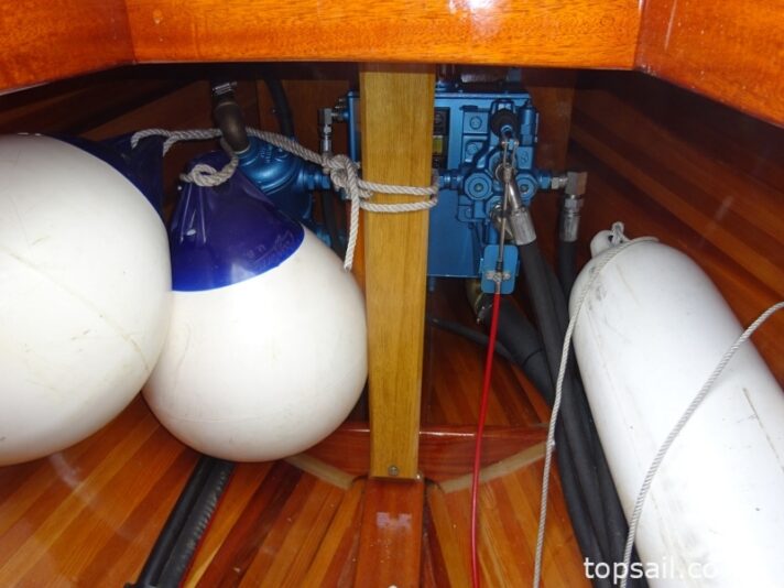 2010 Broads River Cruiser Class Yacht "White Swan"