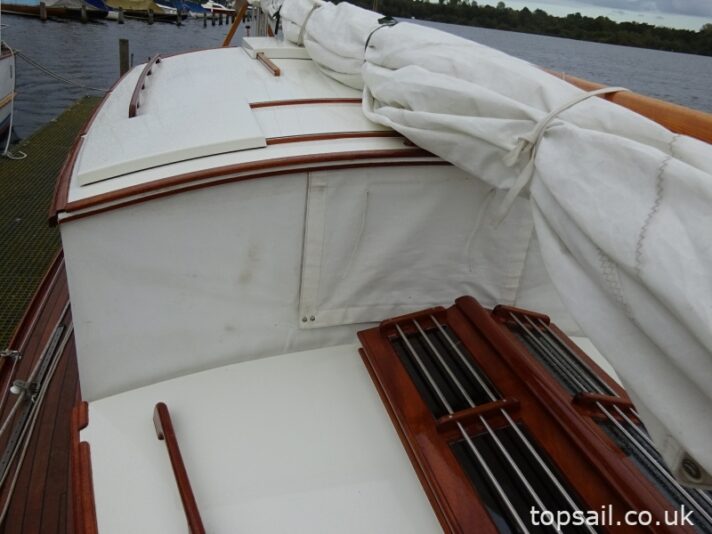 2010 Broads River Cruiser Class Yacht "White Swan"