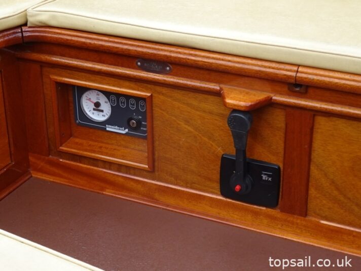 2010 Broads River Cruiser Class Yacht "White Swan"