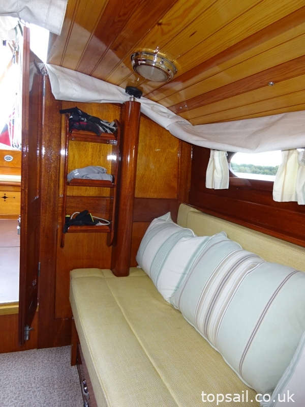 2010 Broads River Cruiser Class Yacht "White Swan"