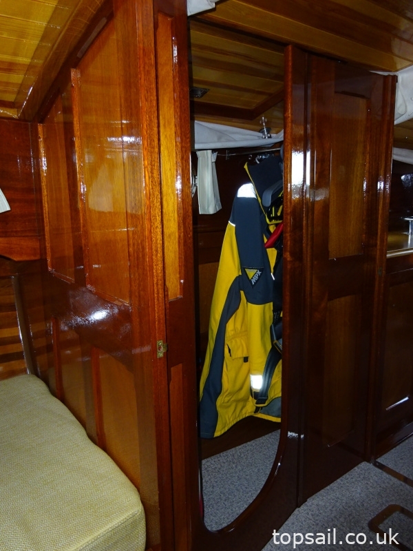 2010 Broads River Cruiser Class Yacht "White Swan"