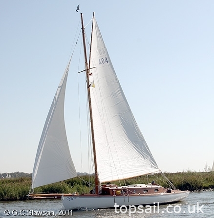 2010 Broads River Cruiser Class Yacht "White Swan"