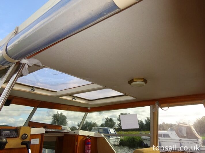 1988 Birchwood 25 Hardtop
